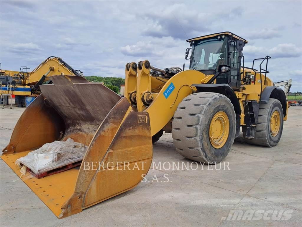 CAT 982M Radlader