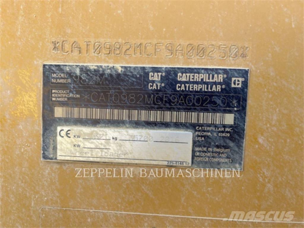 CAT 982M Radlader