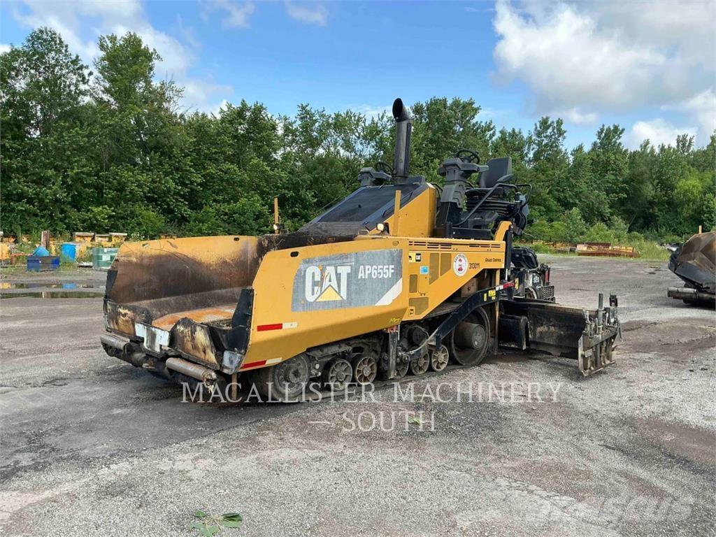 CAT AP655F Strassenfertiger