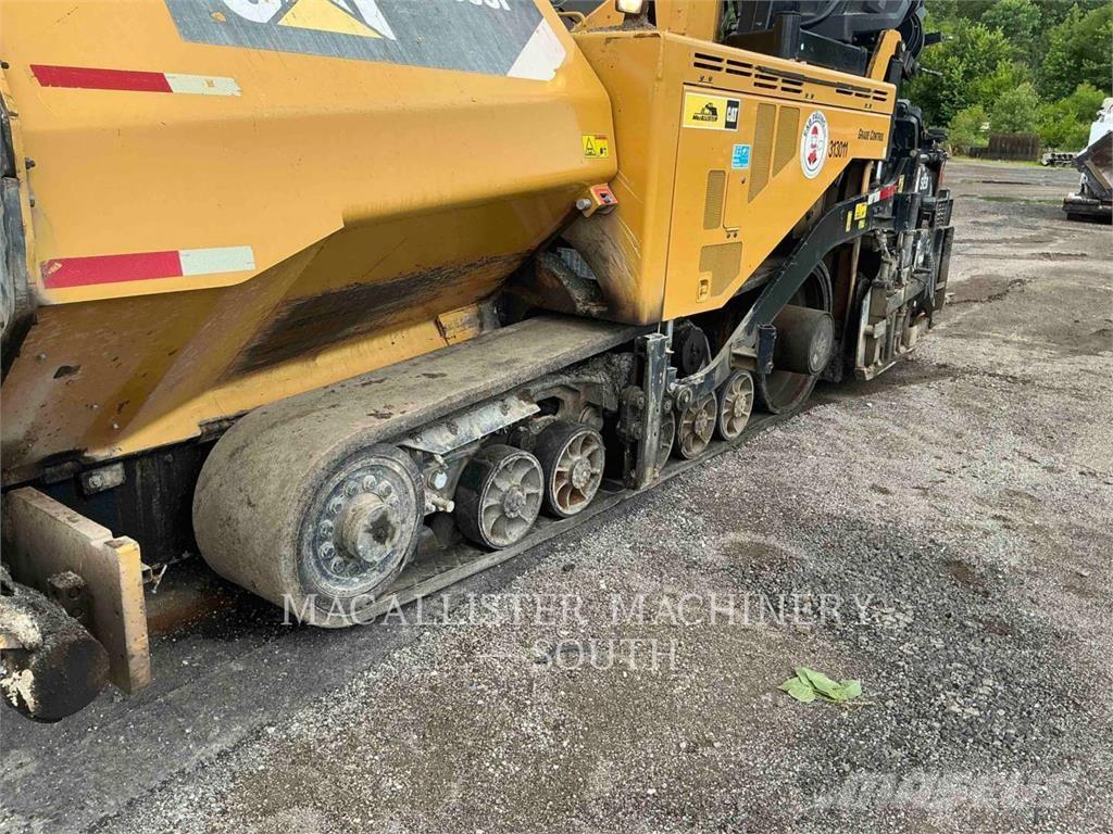 CAT AP655F Strassenfertiger