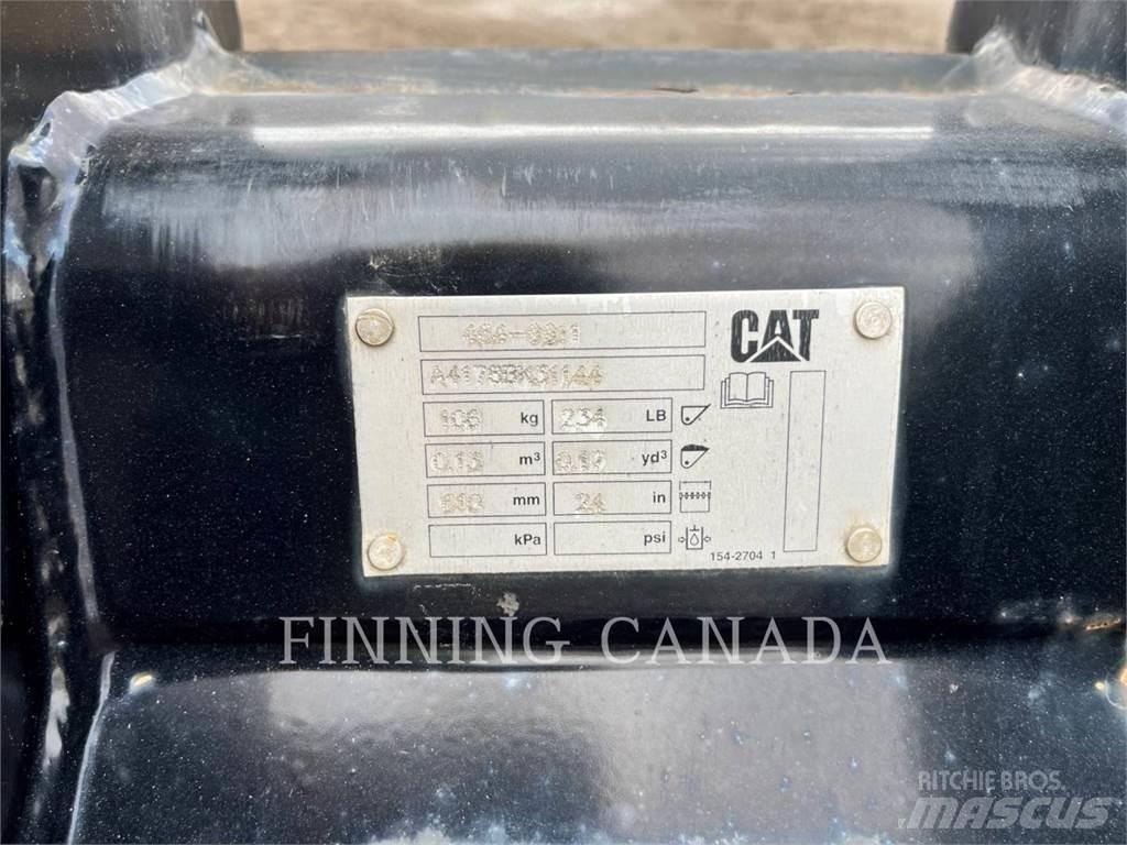 CAT ATTACHMENTS 305 Schaufeln