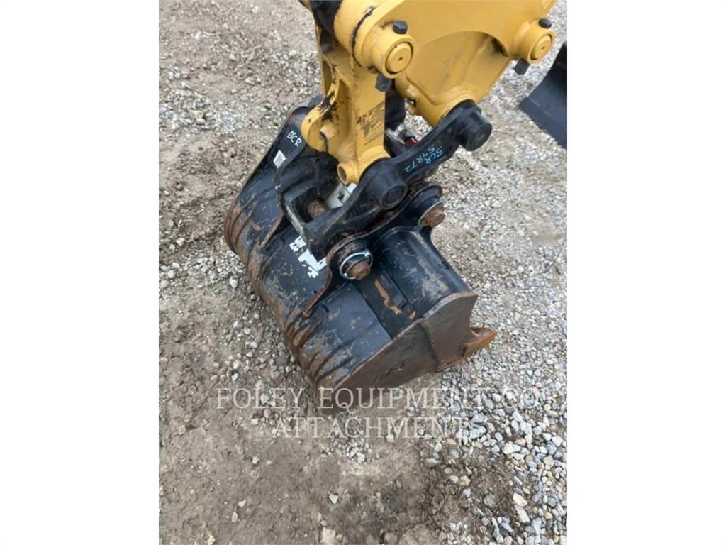 CAT BK302P24 Raupenbagger