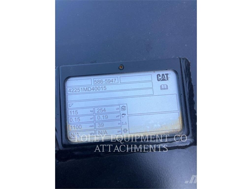 CAT BK304Q42GR Raupenbagger