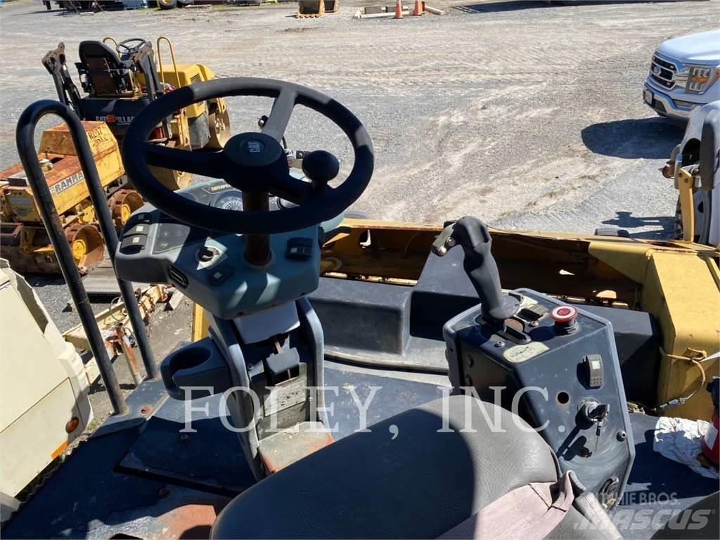 CAT CB-534D Tandemwalzen