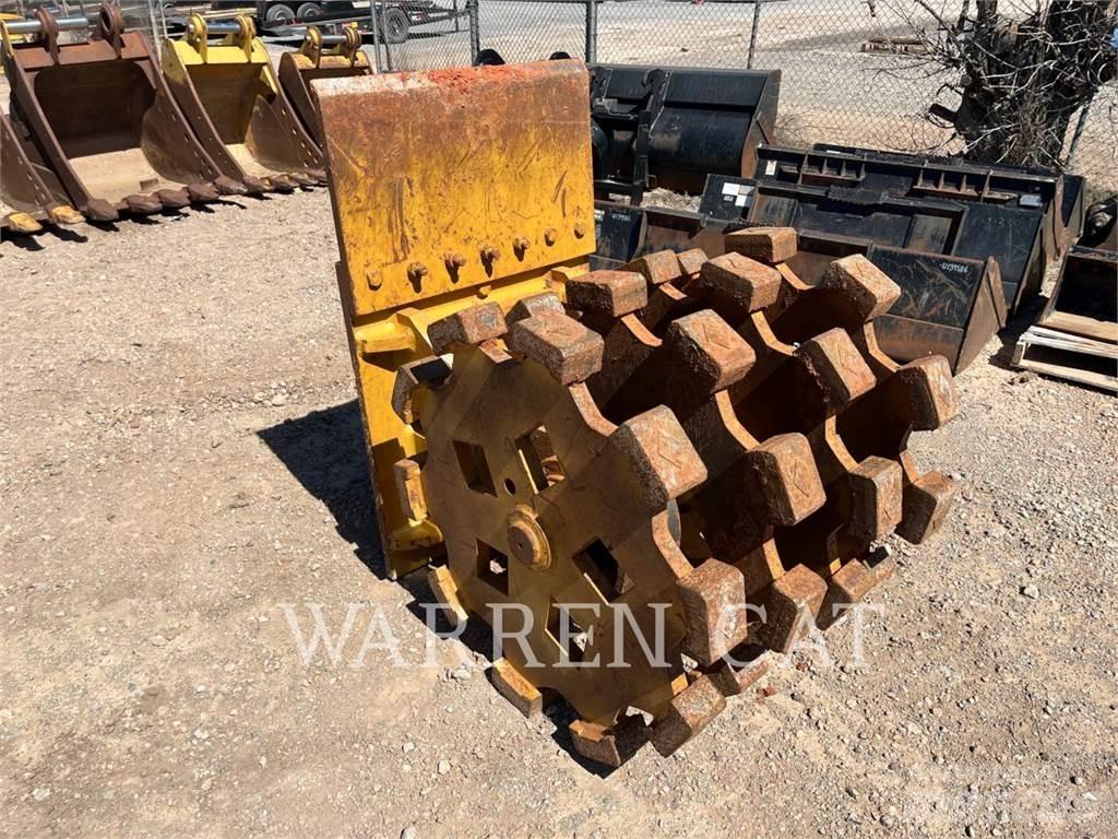 CAT CB WHEEL 36 Sonstige Baumaschinen