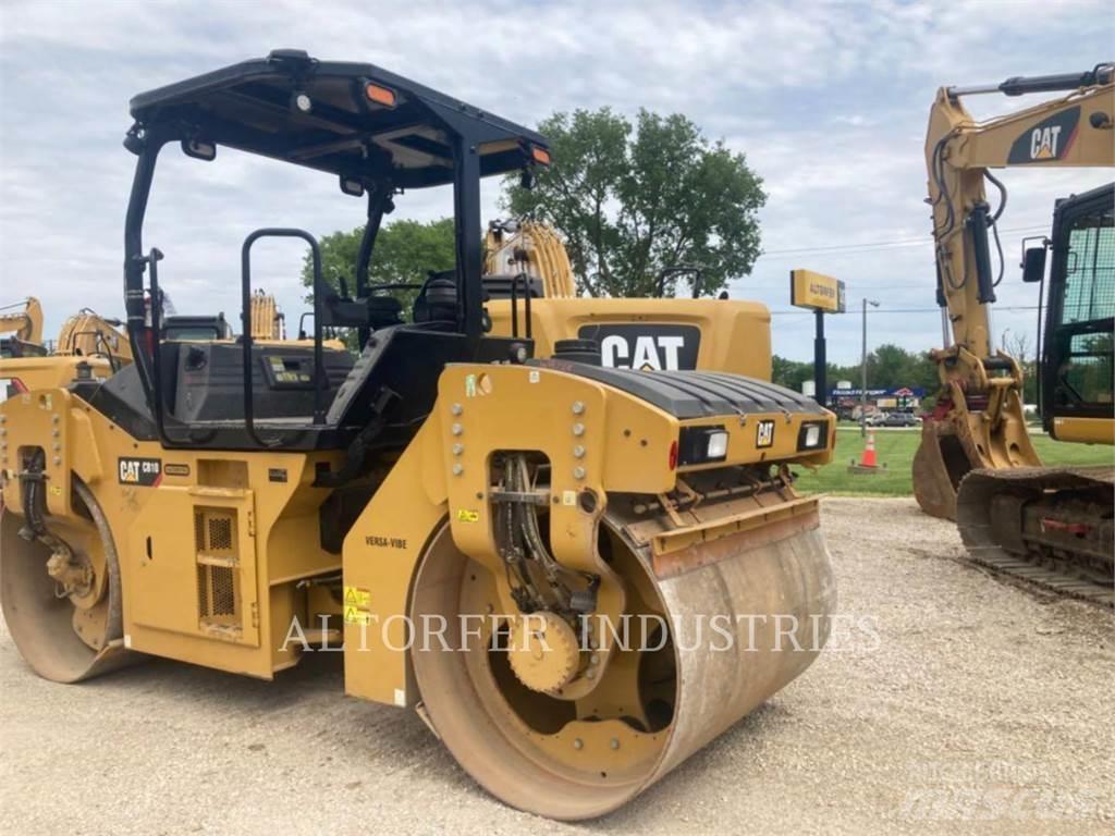 CAT CB10 Tandemwalzen