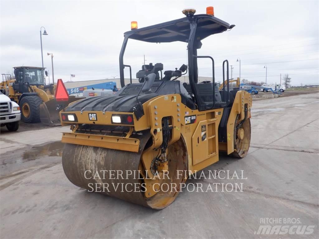 CAT CB10 Tandemwalzen