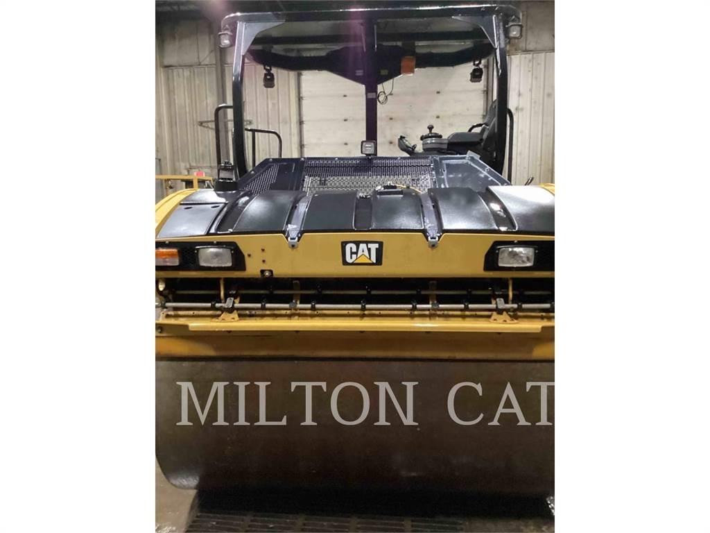 CAT CB13 Erdbauwalzen