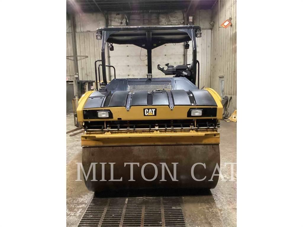 CAT CB13 Erdbauwalzen