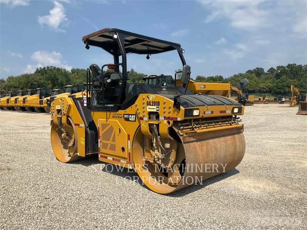 CAT CB13 Tandemwalzen