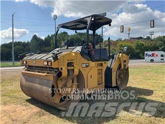 CAT CB13 Tandemwalzen