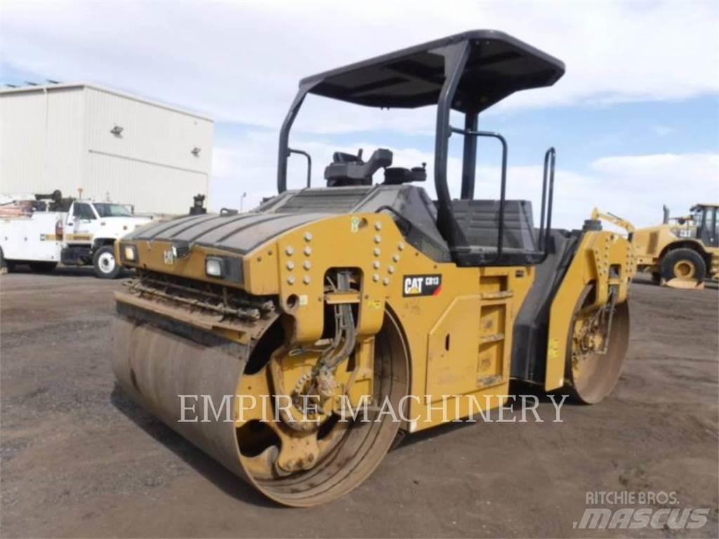 CAT CB13 Tandemwalzen