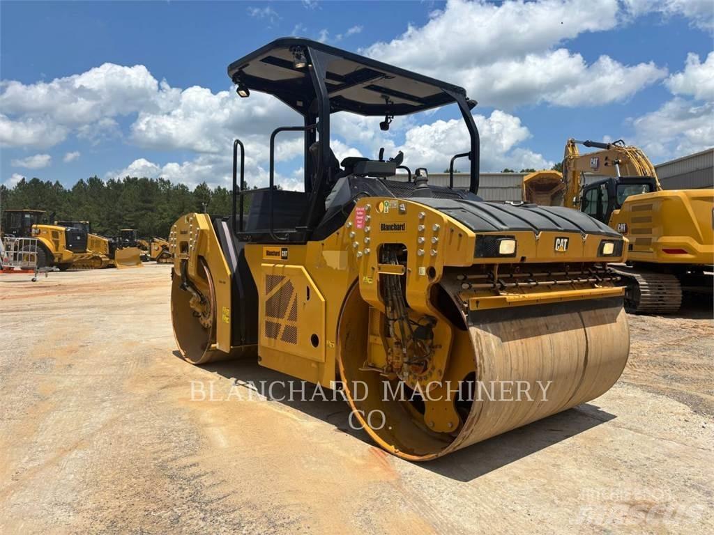 CAT CB13 Tandemwalzen