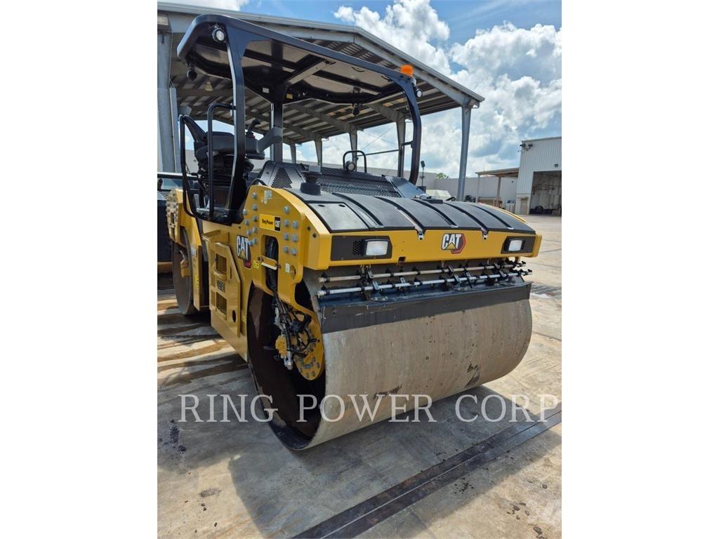 CAT CB13 OSC Tandemwalzen