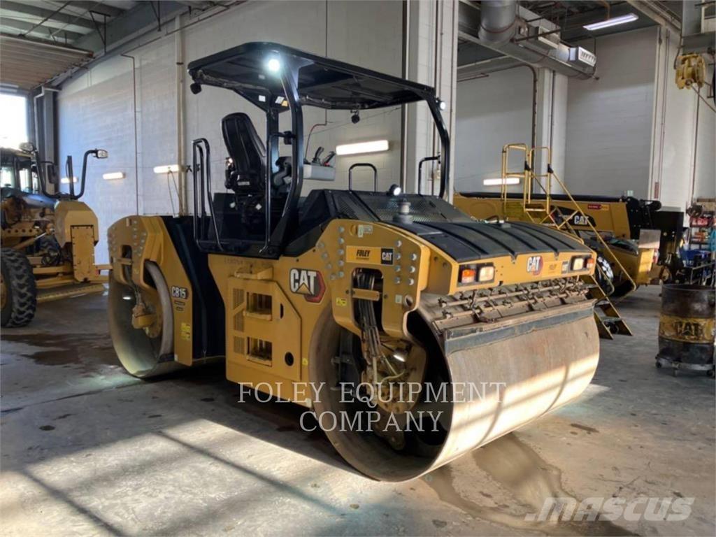 CAT CB15 Erdbauwalzen