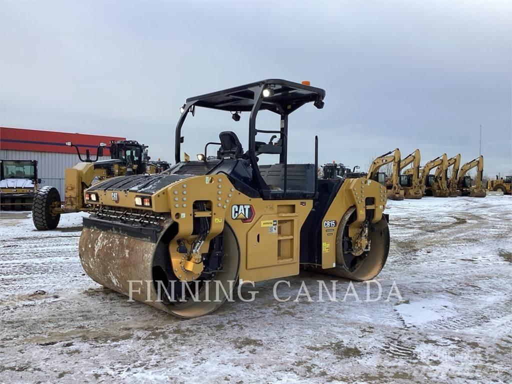 CAT CB15 Tandemwalzen