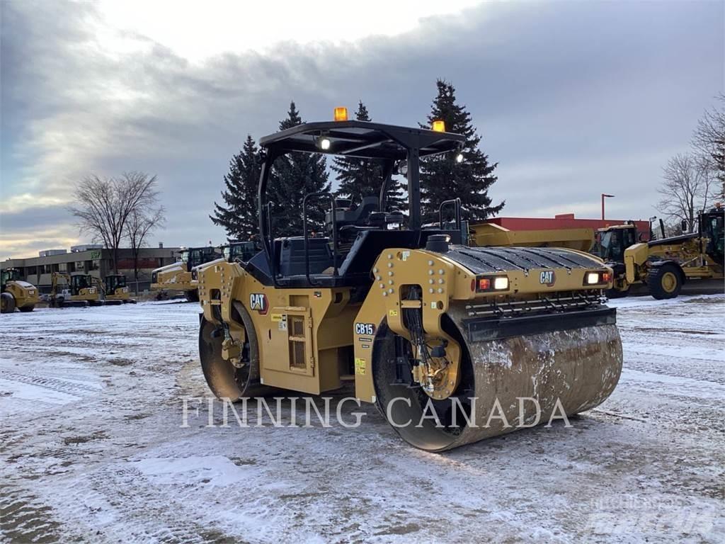 CAT CB15 Tandemwalzen