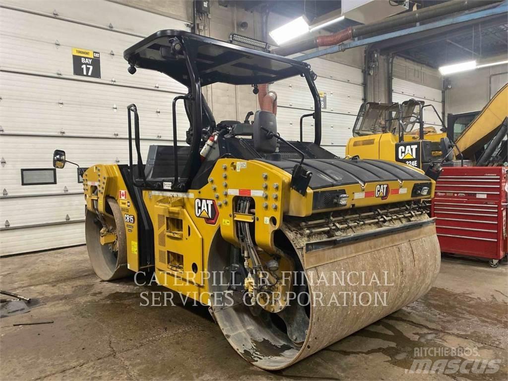 CAT CB15 Tandemwalzen