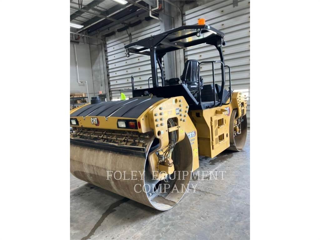 CAT CB15 Erdbauwalzen