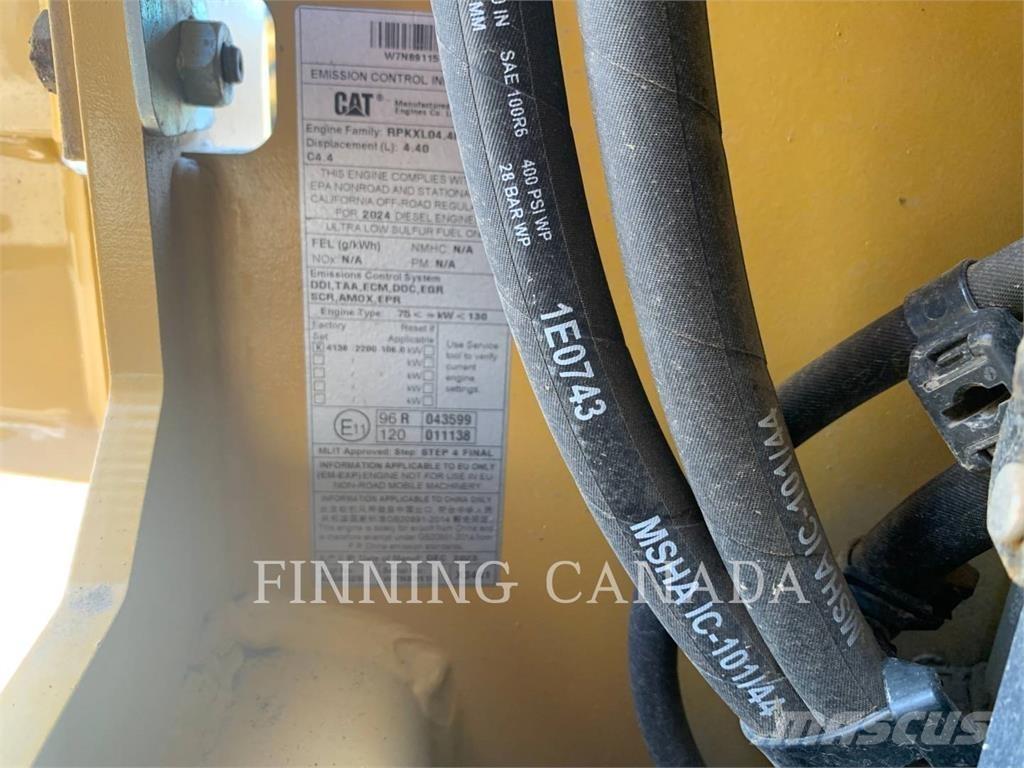 CAT CB15 Tandemwalzen
