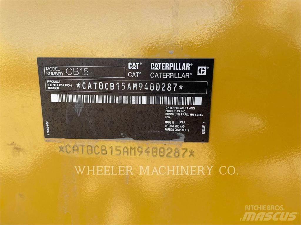 CAT CB15 Tandemwalzen
