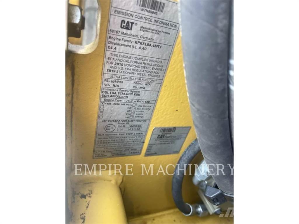 CAT CB15 5A Tandemwalzen