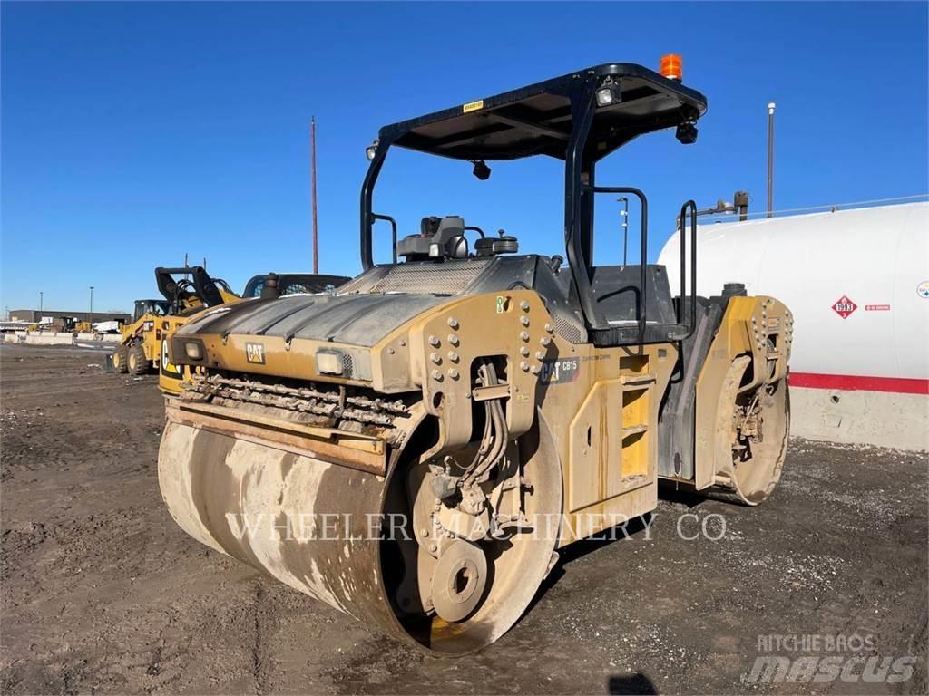 CAT CB15 CW Tandemwalzen