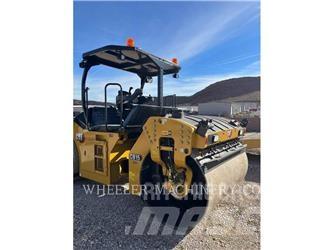 CAT CB15 CW VV Tandemwalzen