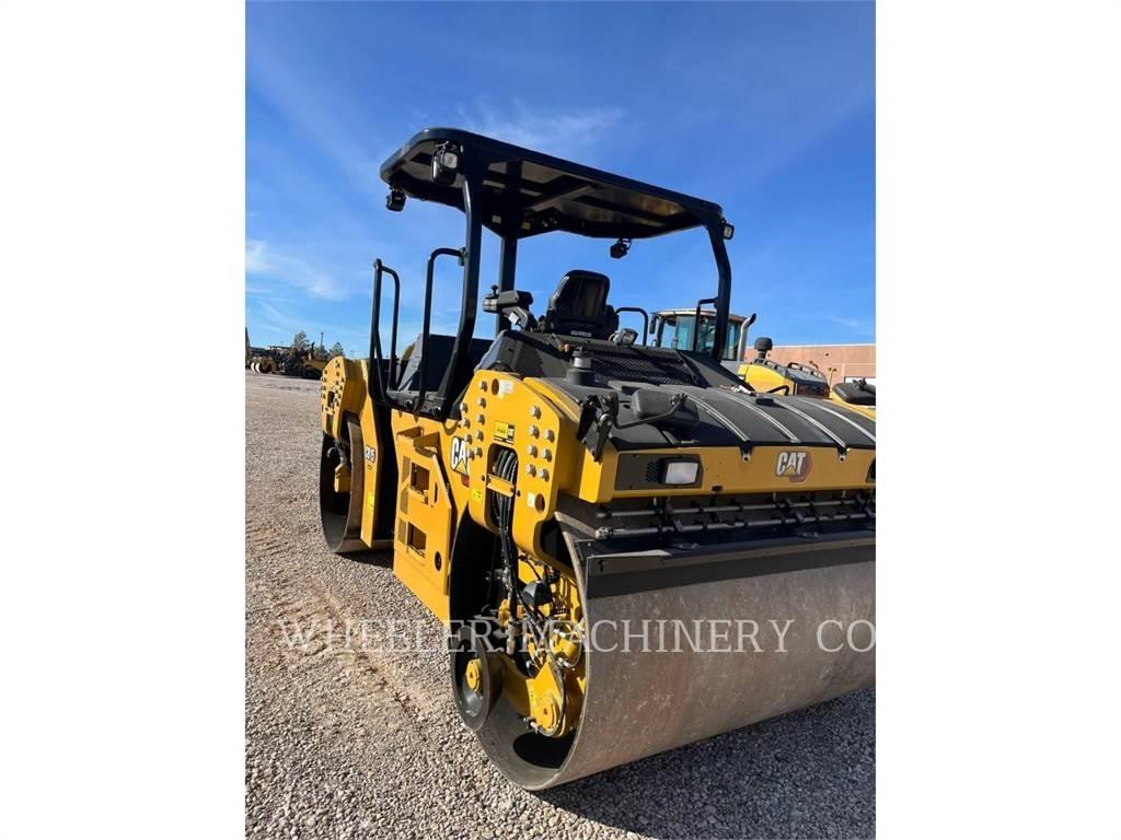 CAT CB15 CW VV Tandemwalzen
