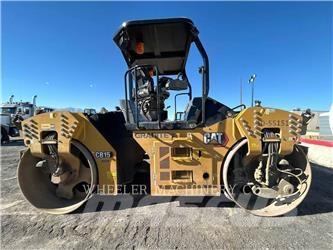 CAT CB15 CW VV Tandemwalzen