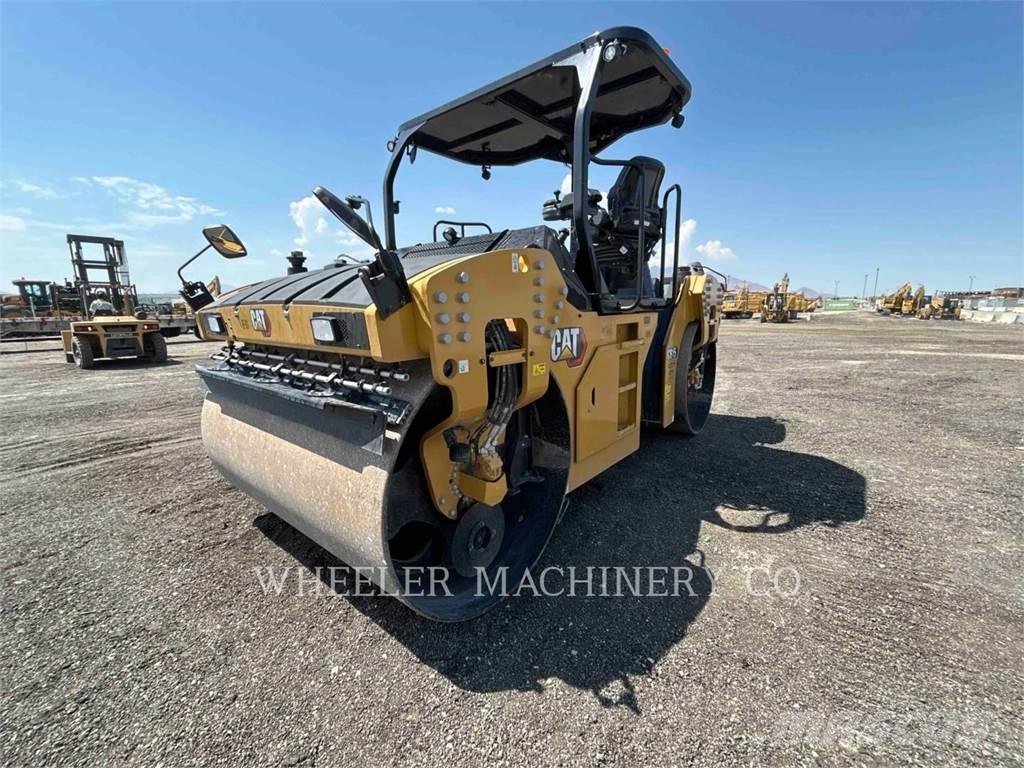 CAT CB15 CW VV Tandemwalzen