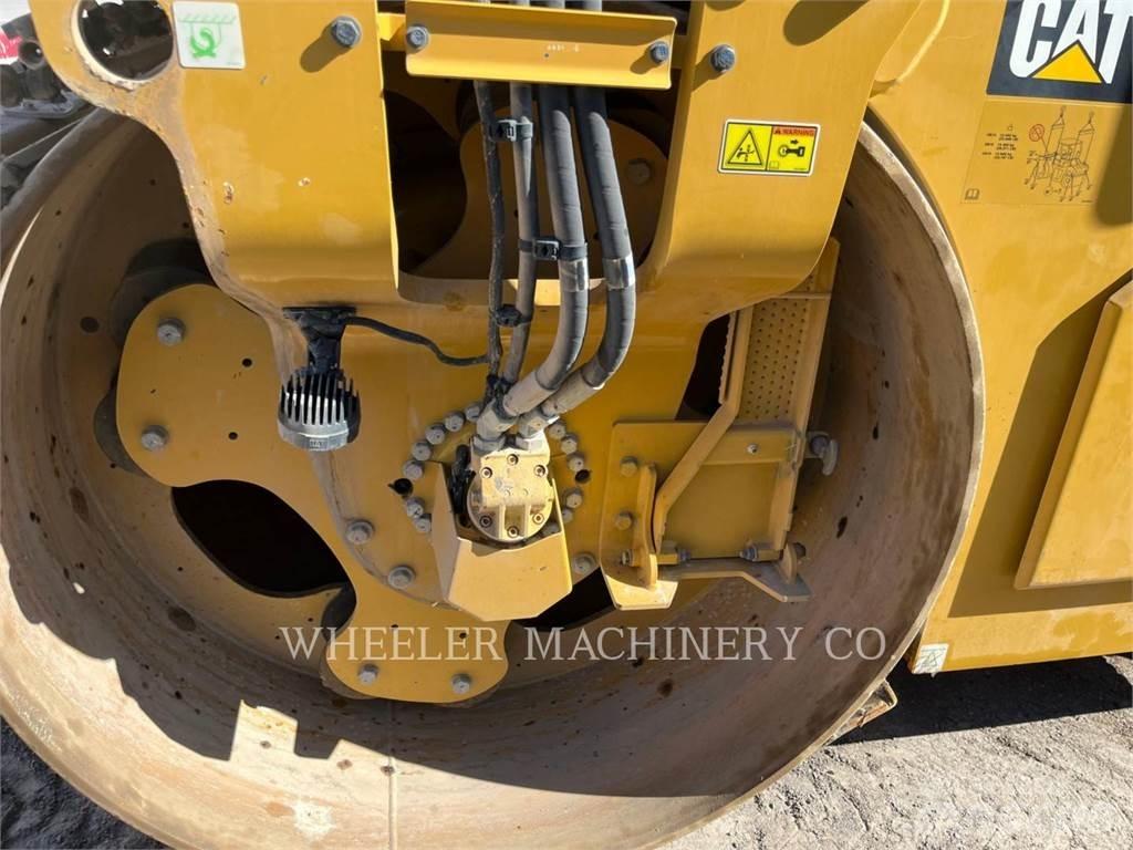 CAT CB15 VV Tandemwalzen
