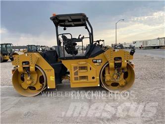 CAT CB15 VV Tandemwalzen