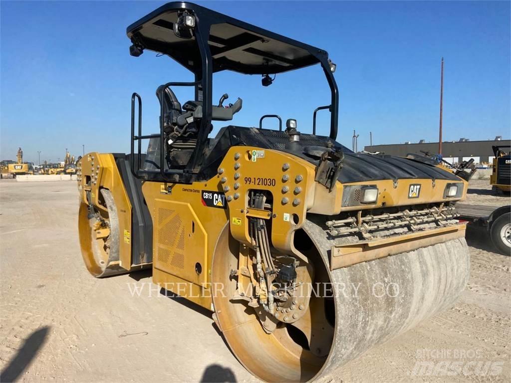 CAT CB15 VV Tandemwalzen