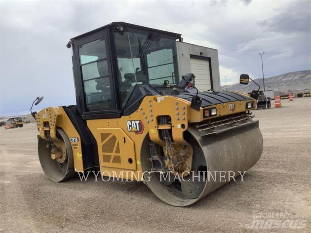 CAT CB16 Bitumen Sprayer