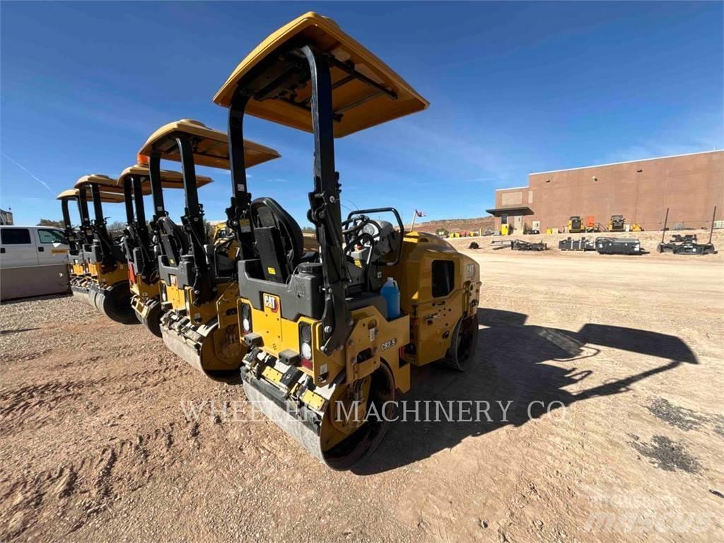 CAT CB2.5 Tandemwalzen