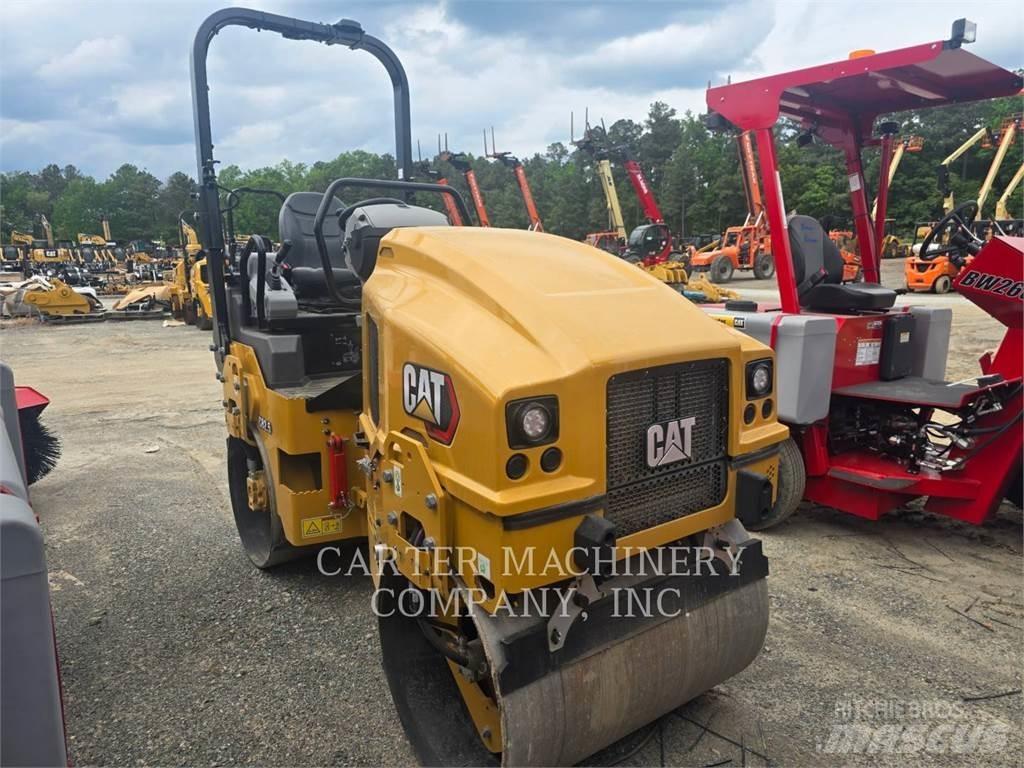 CAT CB2.5 Erdbauwalzen