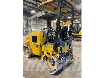 CAT CB2.7 Tandemwalzen