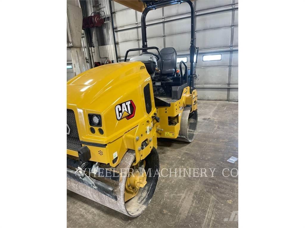 CAT CB2.7 Tandemwalzen