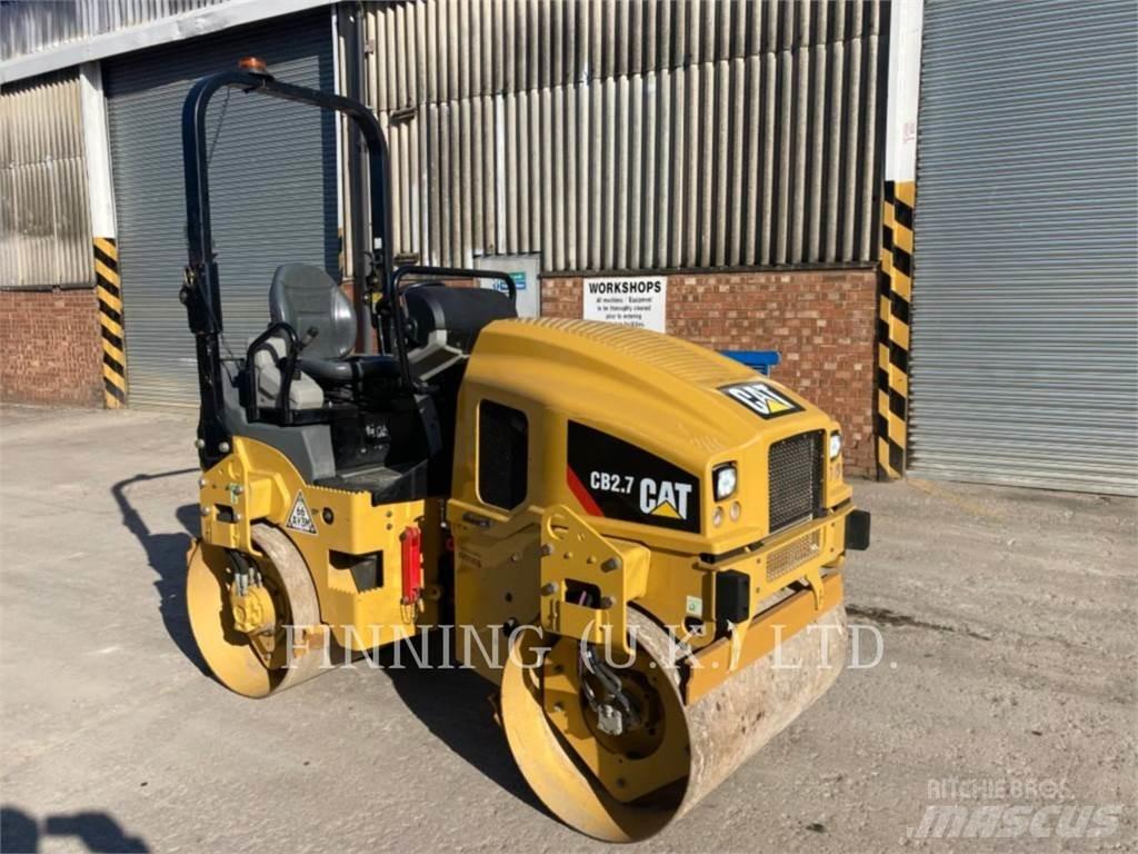 CAT CB2.7 Erdbauwalzen