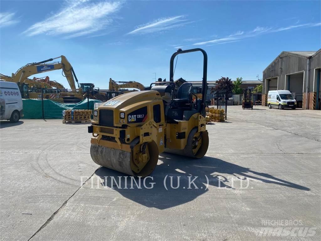 CAT CB2.7 Erdbauwalzen