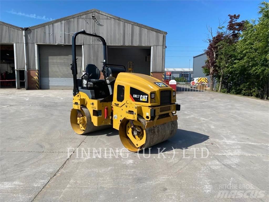 CAT CB2.7 Erdbauwalzen