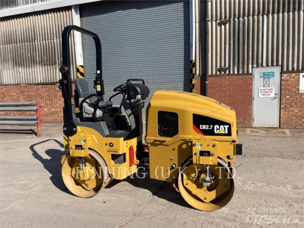 CAT CB2.7 Erdbauwalzen