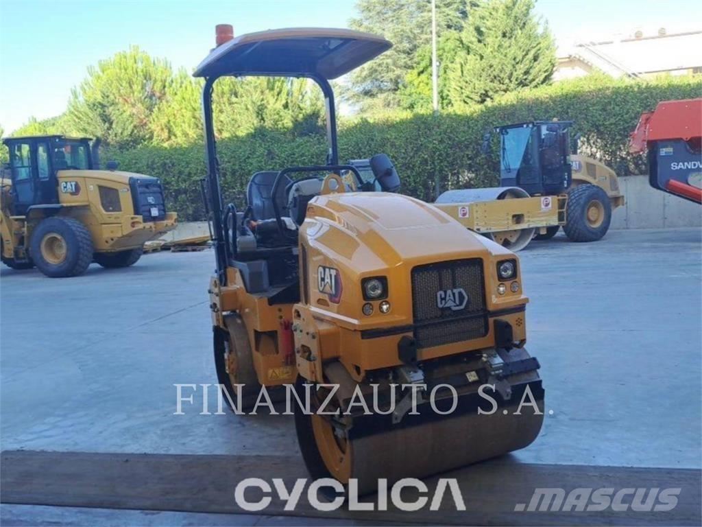 CAT CB2.7 Tandemwalzen