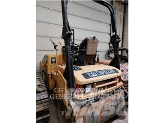 CAT CB34 Tandemwalzen