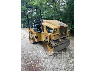 CAT CB34B Tandemwalzen