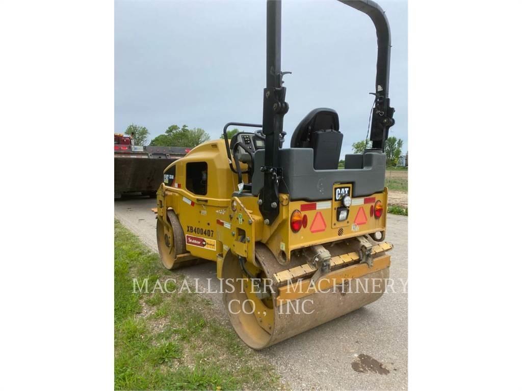 CAT CB34B Tandemwalzen