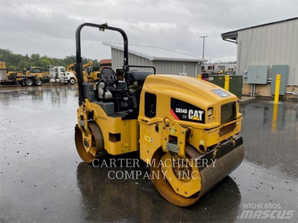 CAT CB34B XW Erdbauwalzen