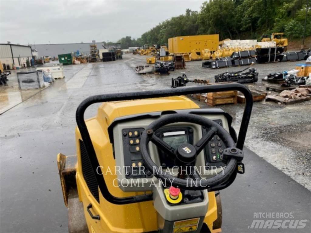 CAT CB34B XW Erdbauwalzen