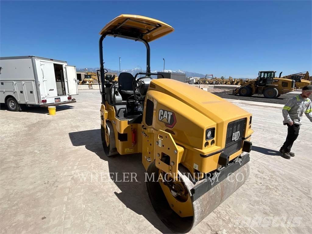 CAT CB4.0 Tandemwalzen
